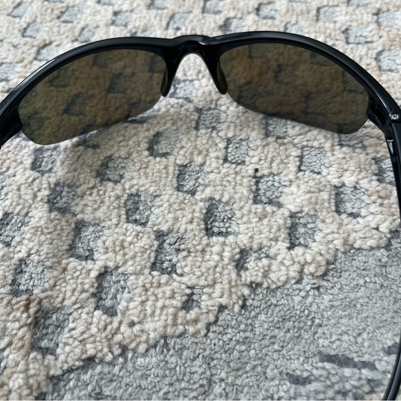 ONE Alpine 22044 Sunglasses Black w/ Greenish Polarized Lenses - Used - Picture 5 of 7